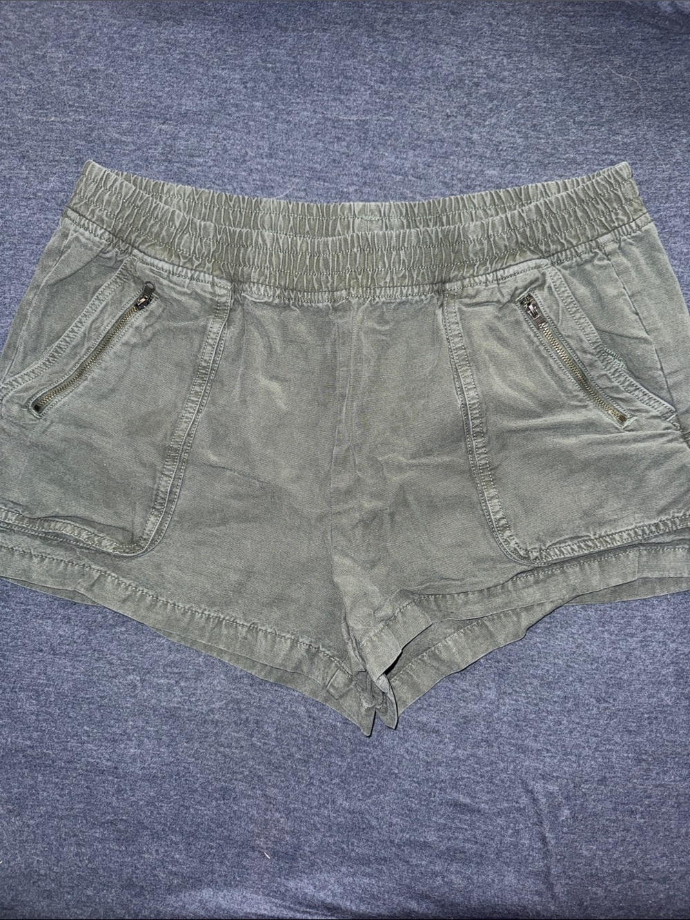 Aerie Washed Olive Elastic-Waist Women’s Shorts